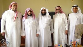 تهنئة الدكتور2.JPG